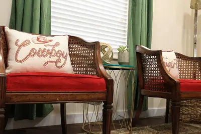 Image de Stylish Retro 2br in the Heart of Downtown