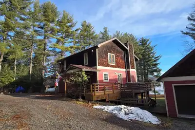 Image de October Moon- Lakefront Pet-Friendly Home with Dock in Deep Creek Lake