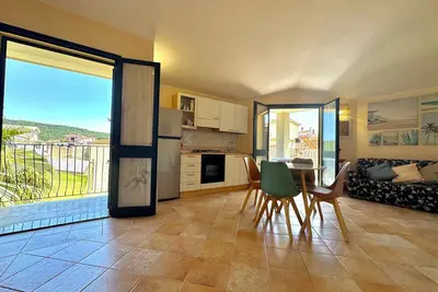 \" Skyline Apartment \"