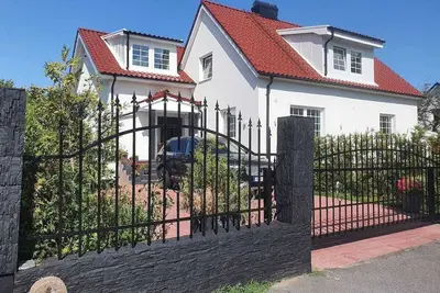 Image de 5 Bedroom Home in Malmö Sleeps 11 • Fireplace - Fast WiFi - Free Parking