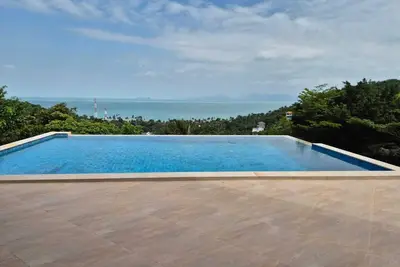Image de Newly Renovated 4-bedroom villa Sea View, large pool, outside dining Koh Samui