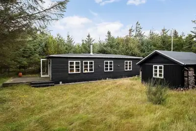 Image de \"Patti\" - 700m from the sea by Interhome