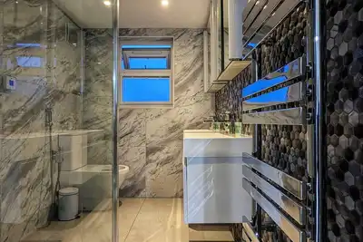 Image de Fabulous 5-bedroom house in Manchester perfect for Groups or Families getaway