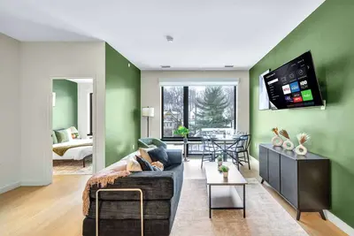 Image de Little Italy & Cwru w/ King Bed, Gym, Parking, Wd