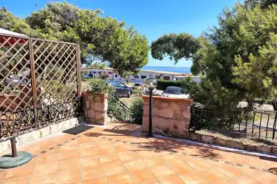 Image de Five minutes from the beach, EightA cottage in private family village