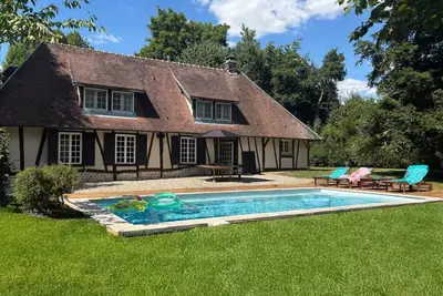 Image de Longère normande toute équipée avec piscine