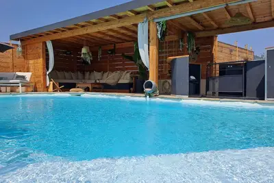 Image de Villa contemporaine dans un charmant village classé