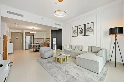 Image de Chic waterfront Apt The Grand Creek Harbour Island -stunning Harbour & Creek Vws