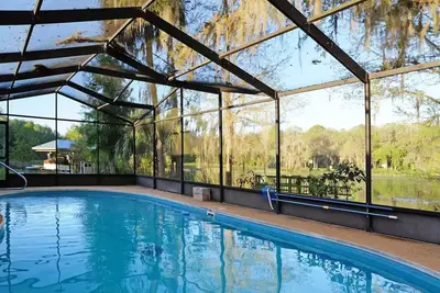 Image de Pool Home, Dock on the Rainbow River & 7 kayaks!