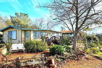 Image de Hot Tub, Modern Farmhouse, Avian activity & Lake View Retreat in Shingle Springs