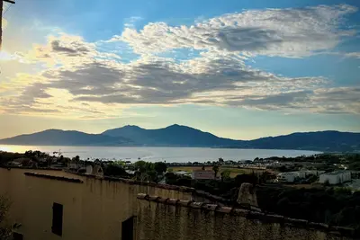 Image de Charmant 2 pièces avec vue sur mer