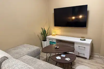 Image de Cozy apartment surrounded by forest and fields near the border