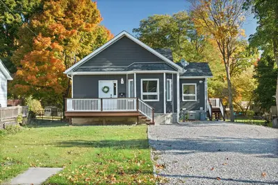 Image de Cozy Couple Retreat, 2 Bdr Apt, Bbq