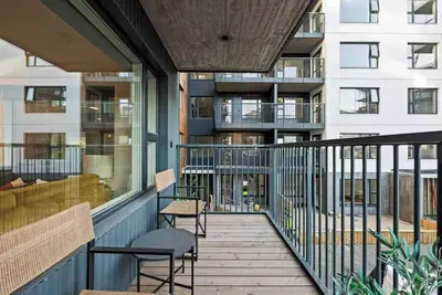 Image de Indulge in Comfort: Just Steps from Smáralind Mall