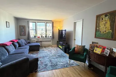 Image de Beautiful! 3-bedroom 2-bathroom Heat/Ac/Onsite Laundry/Indoor Parking/Elevator!