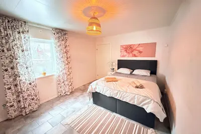 Image de Riverside Villa with Private Jetty | Scenic Views