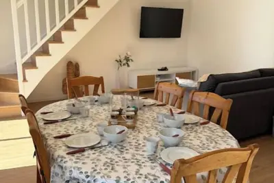 Image de Maison familiale avec balnéo dans l’un des plus beaux villages de France!