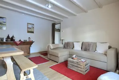 Image de Charmant 2 Pièces Lumineux avec Balcon en Montagne