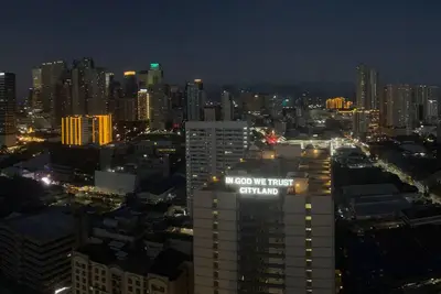 Image de Sheridan Skyline by Easy Properties