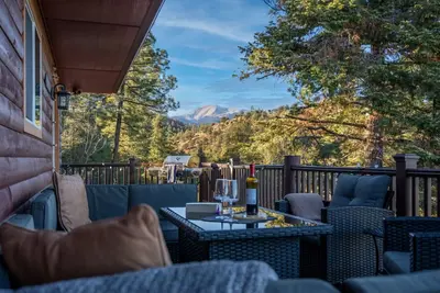 Image de Salty Pines - Scenic Log Cabin w/ Hot Tub, Sierra Blanca Views & Pet-Friendly
