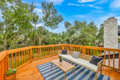 Image de New 4bd/3ba Retreat I Deer View I Greenbelt I Patio I Greenbelt