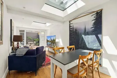 Image de Darlinghurst Sky Deck Home | City at Your Feet