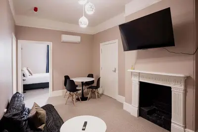Image de Palfreymans Arcade | Central NoHo 2 Bed Apartment - 1