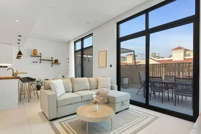 Image de Urban Chic 1 Bedroom w/ big Balcony Kitchen in Jvc