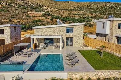 Image de Seafront Villa Spira, Pool, View & Free Breakfast