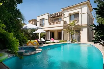 Image de Villa I – Elegant 5br Luxury Mansion with Private Pool & Jacuzzi