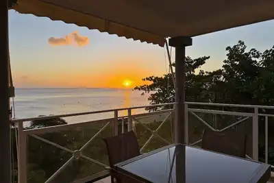 Image de Appartement Horizon Doré avec piscine face à la mer des Caraïbes