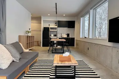 Image de Private Mountain Villa in Niseko | Nordic Sauna | 5 min Drive to Ski Resorts