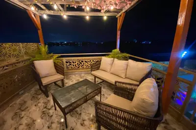 Image de 2-Br-Apt With Amazing Views, Stable Ac + Starlink WiFi & 247pwr