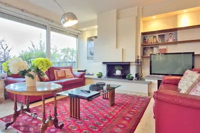 Horizon Penthouse, spacious, elegant with terrace