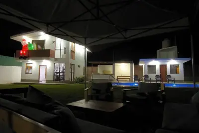 Image de Casa Totalmente Privada 4 Habitaciones con Piscina y Cine - Pet Friendly