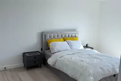 Image de Modern Margate Retreat with Balcony & Parking | William Turner House