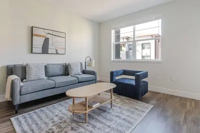 Image de Blueground | Centerville, pool, nr Quarry Lakes