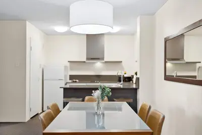 Image de Urban Oasis on Hay Street