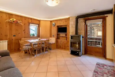 Image de Appartement « Chalet Di Mont » avec terrasse privée, balcon et Wi-Fi