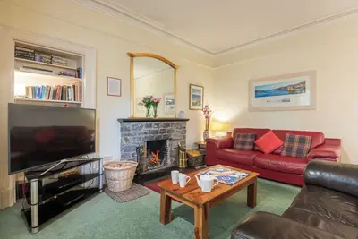 Image de Belle maison de vacances privée pour 10 personnes avec Wifi, Tv, terrasse et animaux admis