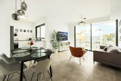 Image de Nechmia 2br apartment in marvelous Tel Aviv-Yafo with Ac