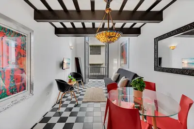 Image de Heart of Old Sj | 2br, Sleeps 5 + Terrace Views