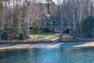 Image de Loon Song on Lost Land Lake | Access to Teal Lake | Trophy Musky Fishing