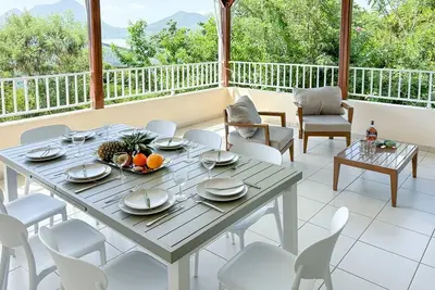 Image de Location Appartement De 126 M2 Au Diamant, Comprenant Sa Terrasse De 26 M2