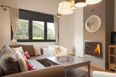Image de Apartment with fireplace close to the slopes Stp29