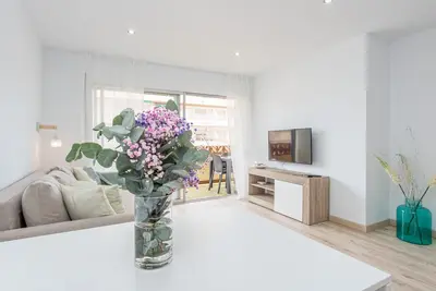 Image de Milenial Immo : Apartment with swimming pool, 300m from Roses beach