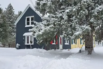 Image de Serene 2-bedroom townhome in Ironwood perfect for your getaway