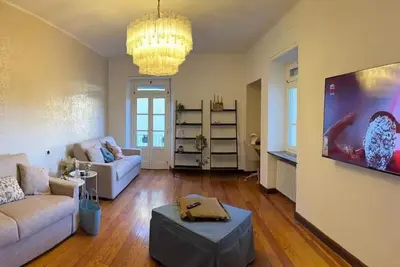 Image de Beautiful spacious flat in the old town of Ivrea