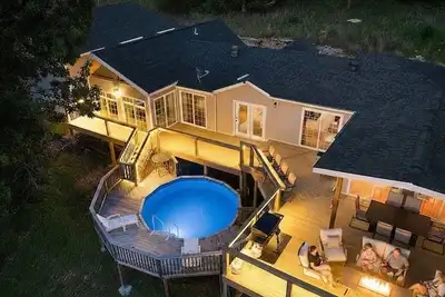 Image de Stillwater Lodge: Private Pool and Play Resort