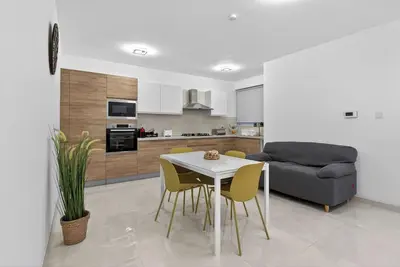 Image de New apartment just 30 seconds away from Bugibba square and seaside promenade.